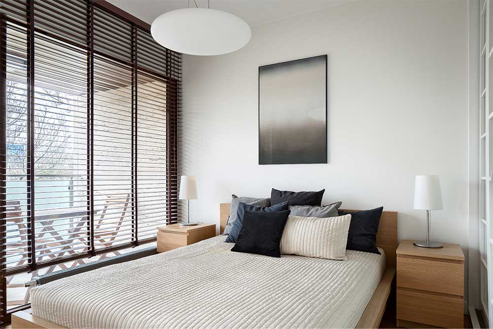 Venetian blinds for bedroom interior design - Beautiful Homes