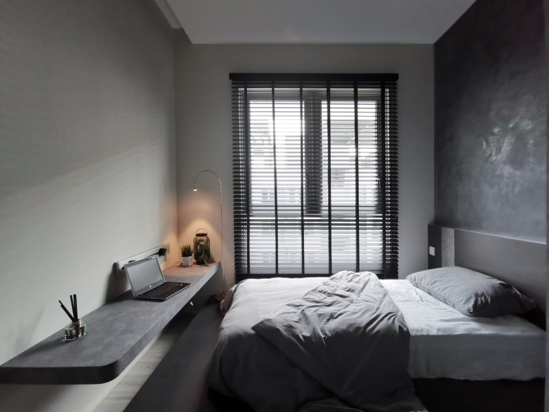 Moody dark grey bedroom ideas for your home - Beautiful Homes Moody dark grey bedroom ideas for your home - Beautiful Homes