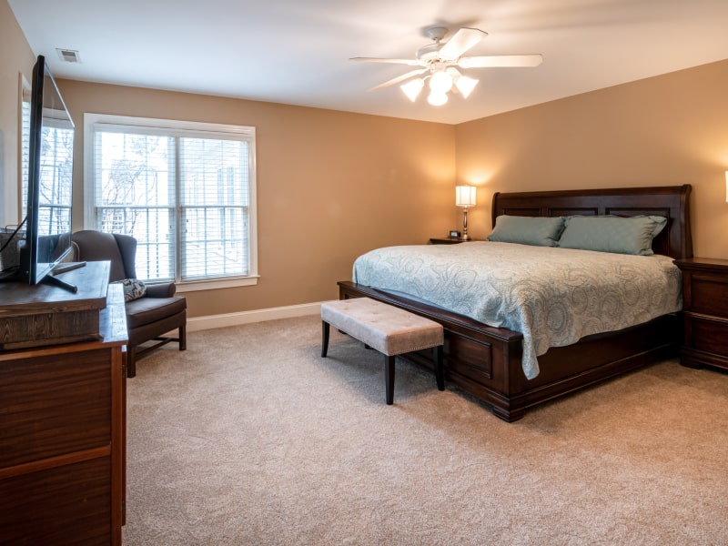 Orange small bedroom design ideas for your home - Beautiful Homes Orange small bedroom design ideas for your home - Beautiful Homes