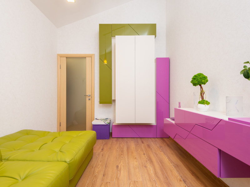 Floating cabinet for storing clothes in your small bedroom - Beautiful Homes