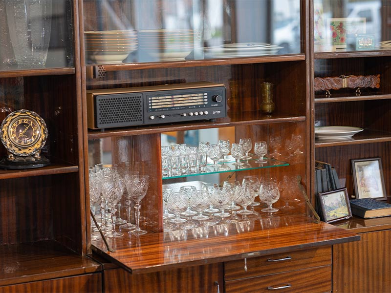 Wooden bar counter for home - Beautiful Homes