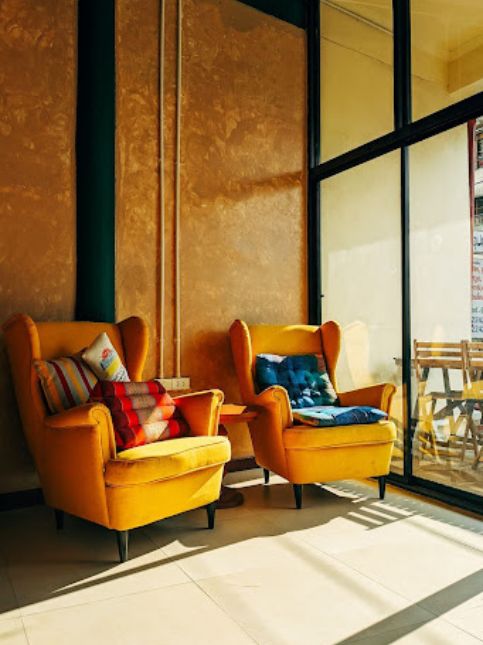 Yellow & orange/peach colour combination for room - Beautiful Homes