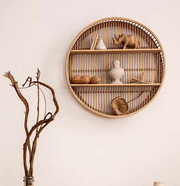 Round accent wall shelf design for your home - Beautiful Homes