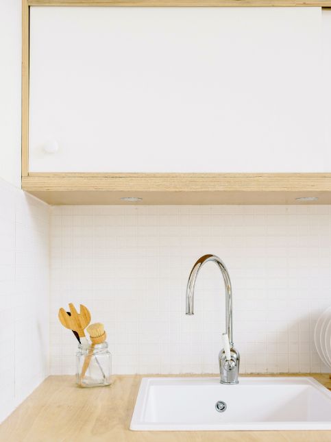 HDHMR board for overhead cabinet - Beautiful Homes