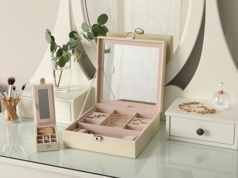 Use a jewellery box & drawers in your dresser for better jewellery organisation - Beautiful Homes