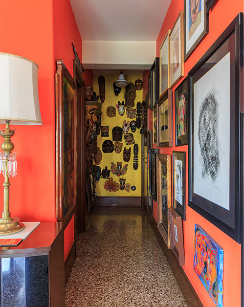 Art & craft ideas for your hallway design - Beautiful Homes