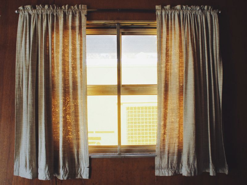 Lightweight & see-through curtains for your room - Beautiful Homes