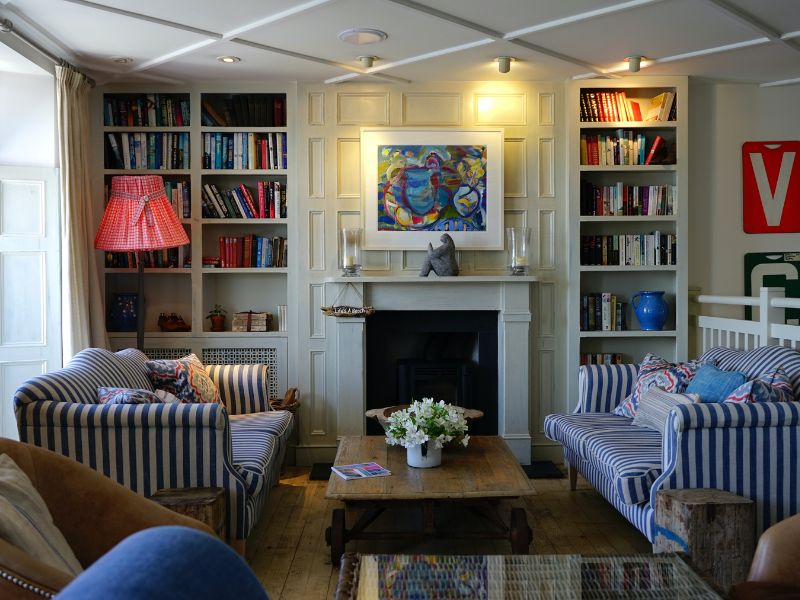 Artistic living room ideas with no television - Beautiful Homes