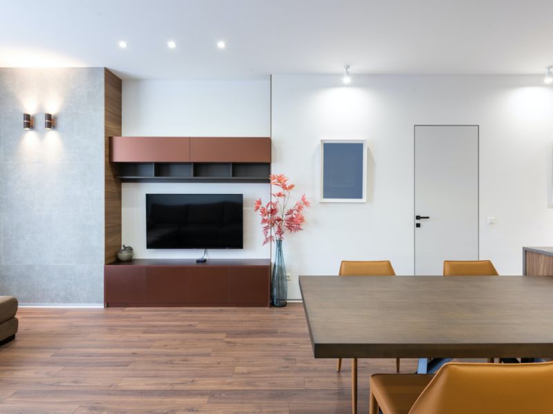 Framed accent tv wall design ideas for your home - Beautiful Homes