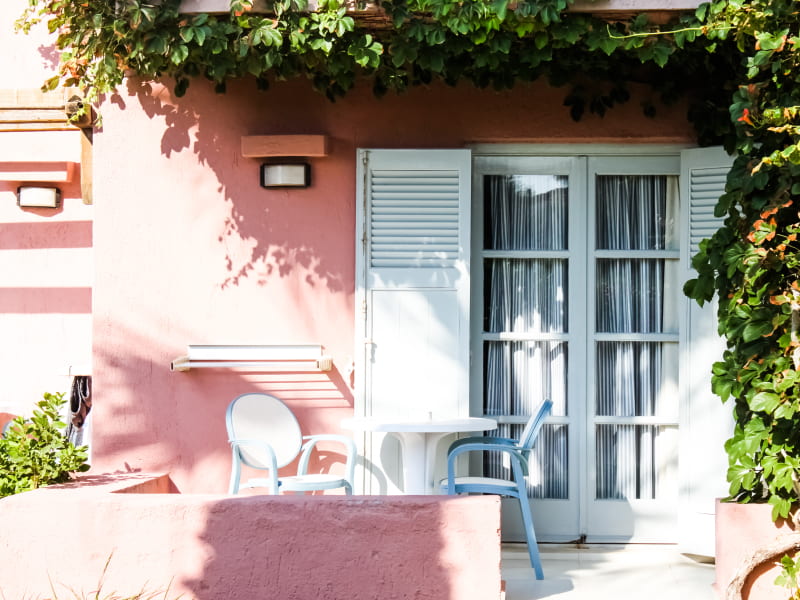 Cream and Pink Colour Combination Ideas for your Balcony - Beautiful Homes