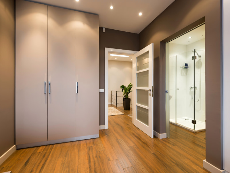 Full wardrobe design with hinged doors for your bedroom - Beautiful Homes