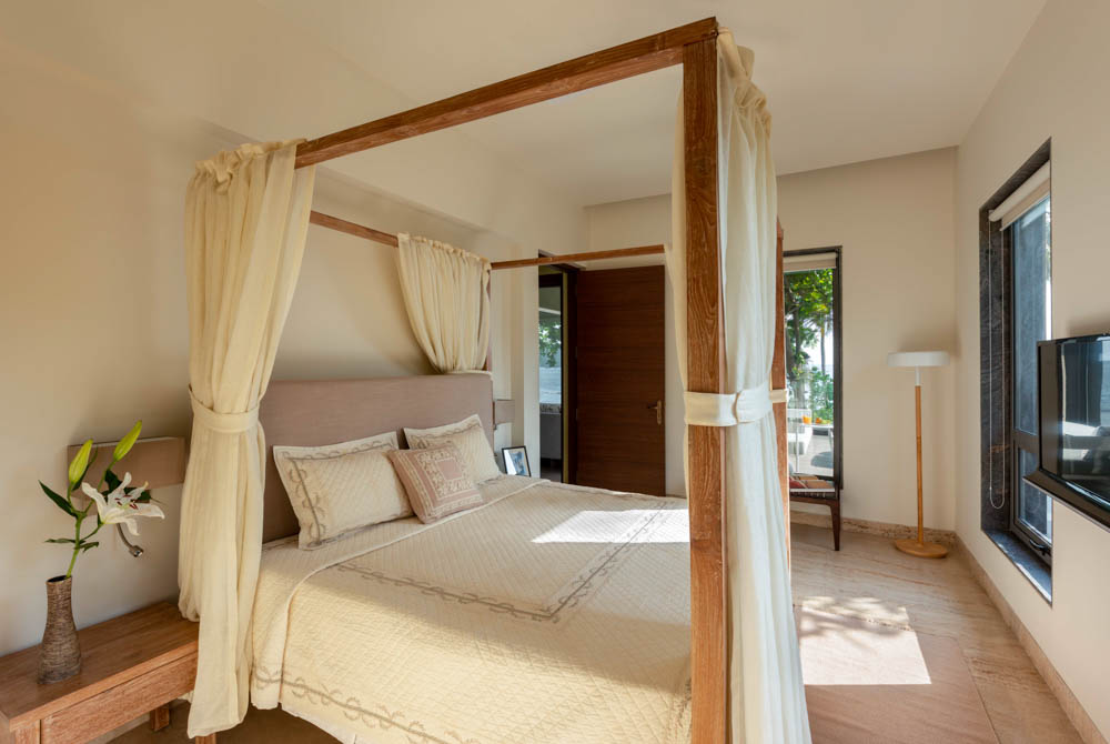 Uninterrupted source of natural light is the starting point of Simple Indian bedroom designs - Beautiful Homes