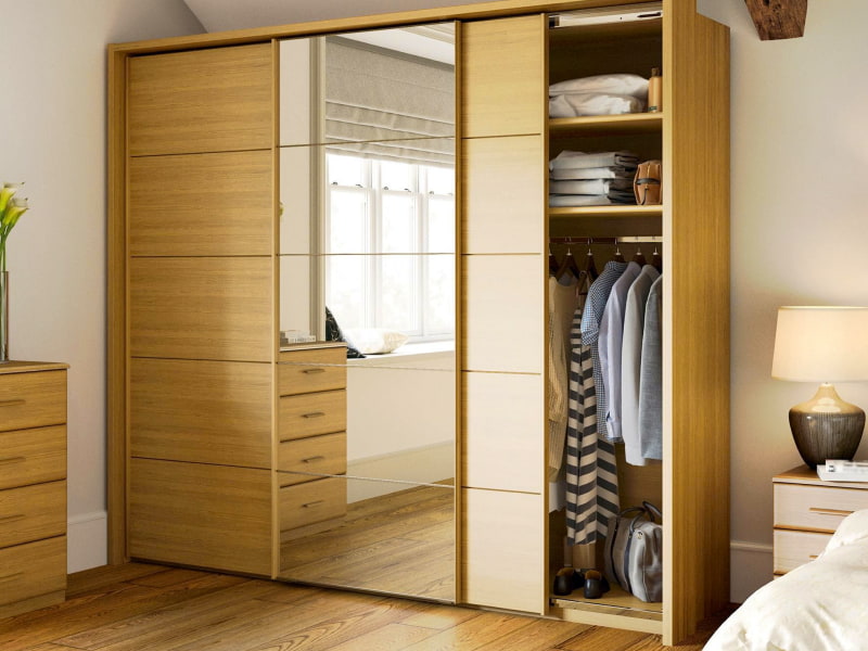 Wardrobe internal design for bedroom - Beautiful Homes