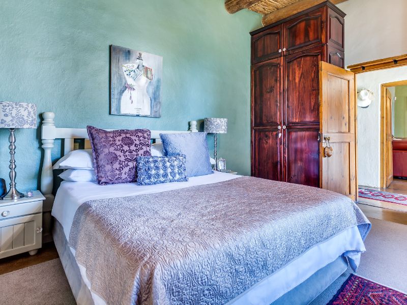 Impact of Hardware on Cost of Wooden Wardrobes - Beautiful Homes