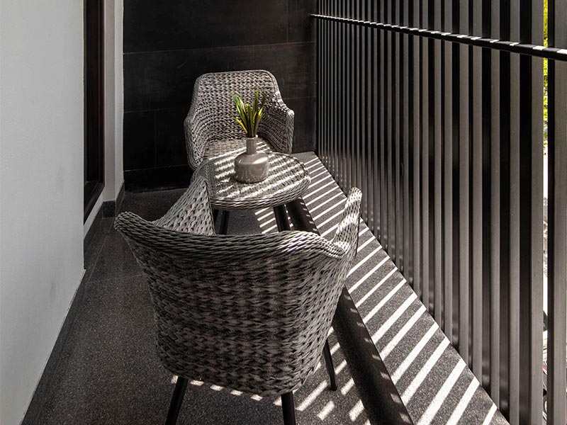 Balcony sit out ideas with sofa chairs – Beautiful Homes