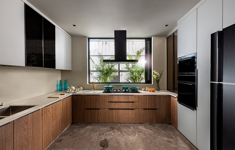 Chic cream-coloured kitchen cabinets designs - Beautiful Homes