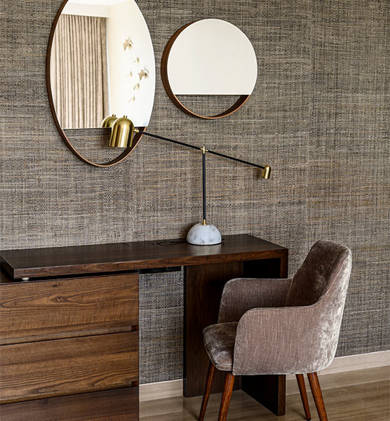 Fabric wall finish for a small home office space - Beautiful Homes