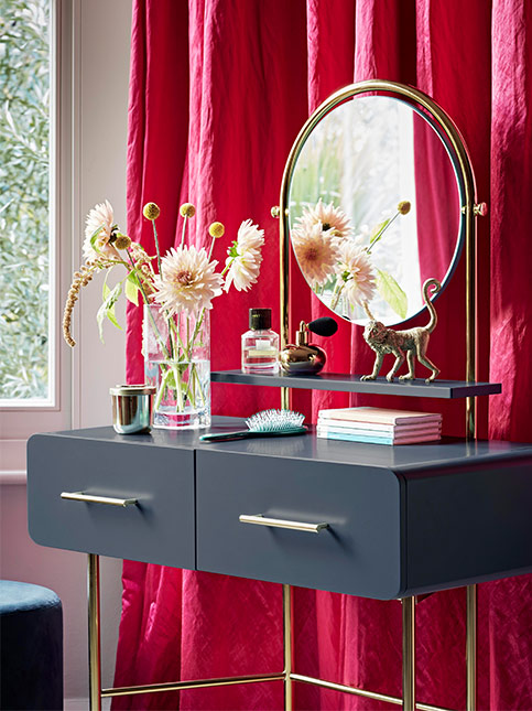 Sleek dressing table colour to enhance your space – Beautiful Homes