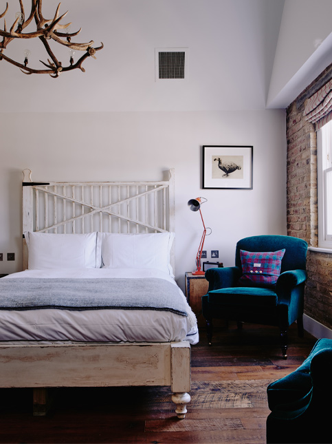 White and Green Bedroom Chair – Beautiful Homes