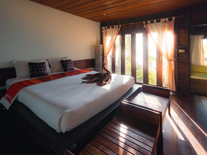 Linen bedroom curtain design idea to enhance your bedroom design – Beautiful Homes