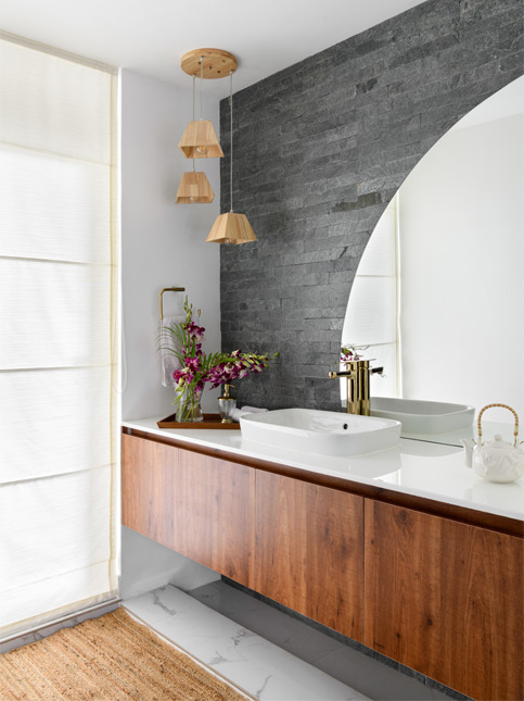 Striking bathroom wall light idea for your bathroom design – Beautiful Homes