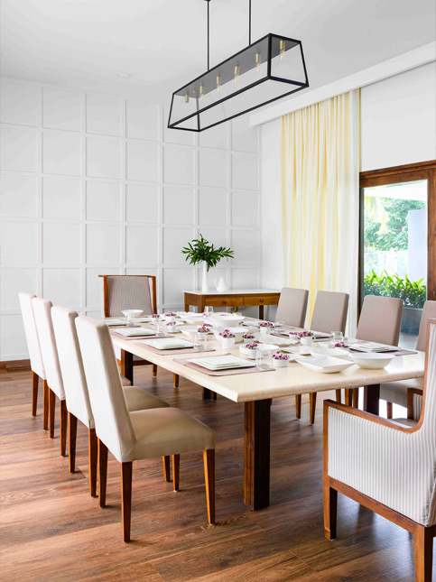 White & rustic dining table design for your home - Beautiful Homes