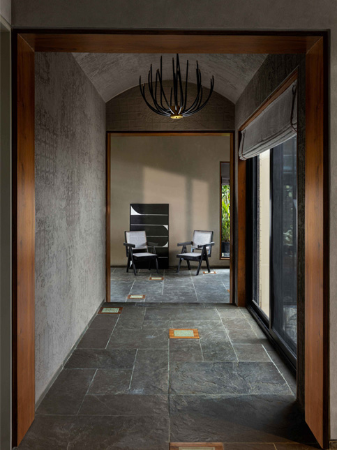 Natural stone hallway tiles design – Beautiful Homes