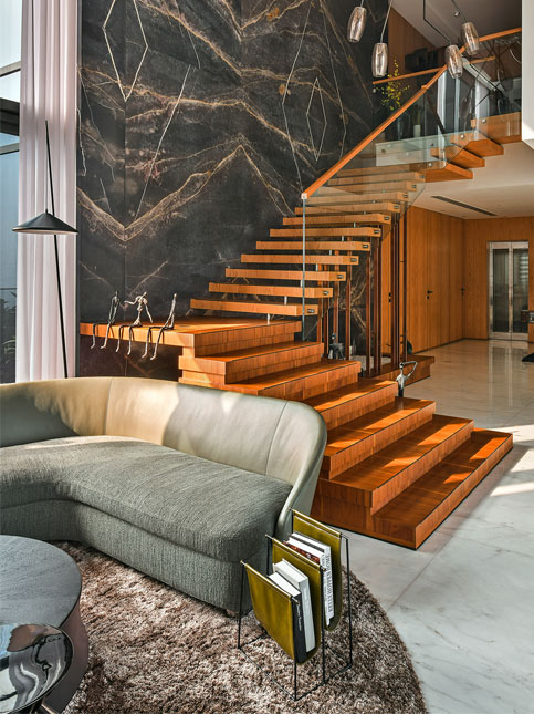 Staircase colour as per vastu - Beautiful Homes