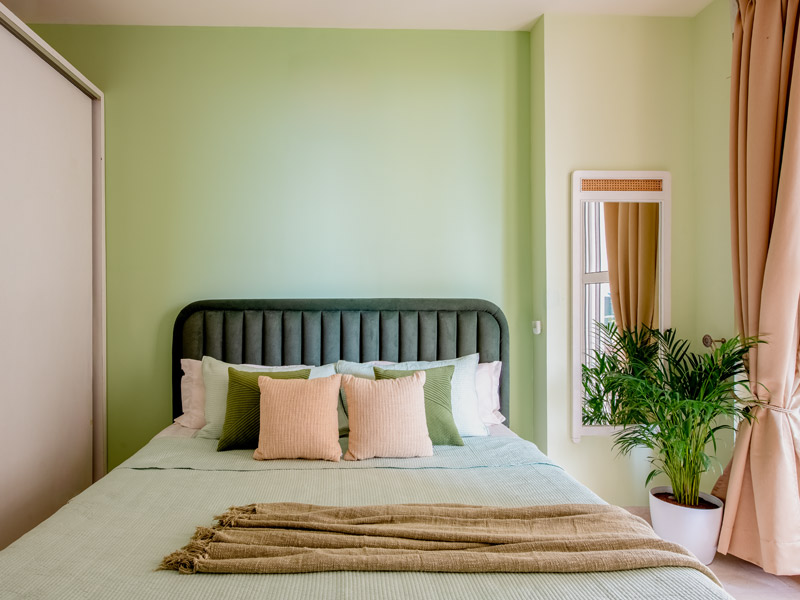 Restful ambience in Manu’s bedroom – Beautiful Homes