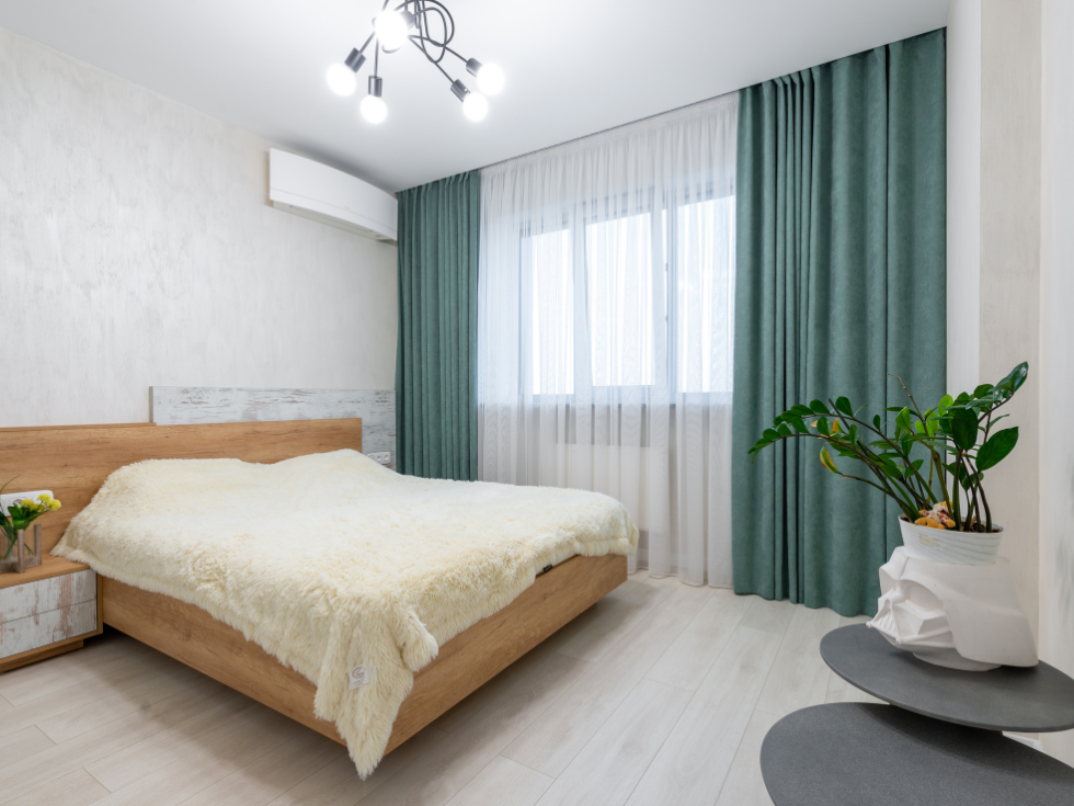 Cafe Curtains Décor Ideas - Beautiful Homes