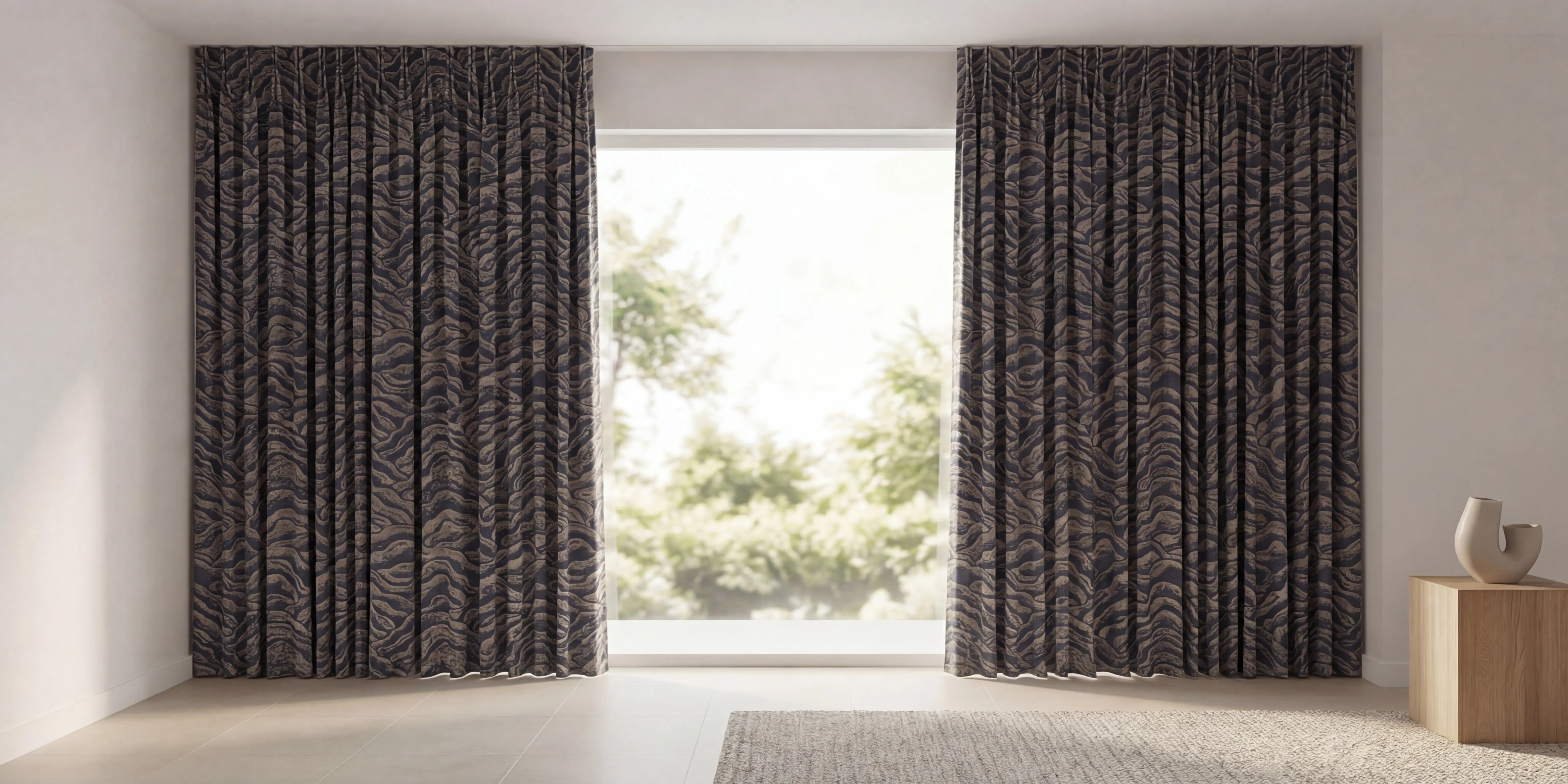Aruna Midnight