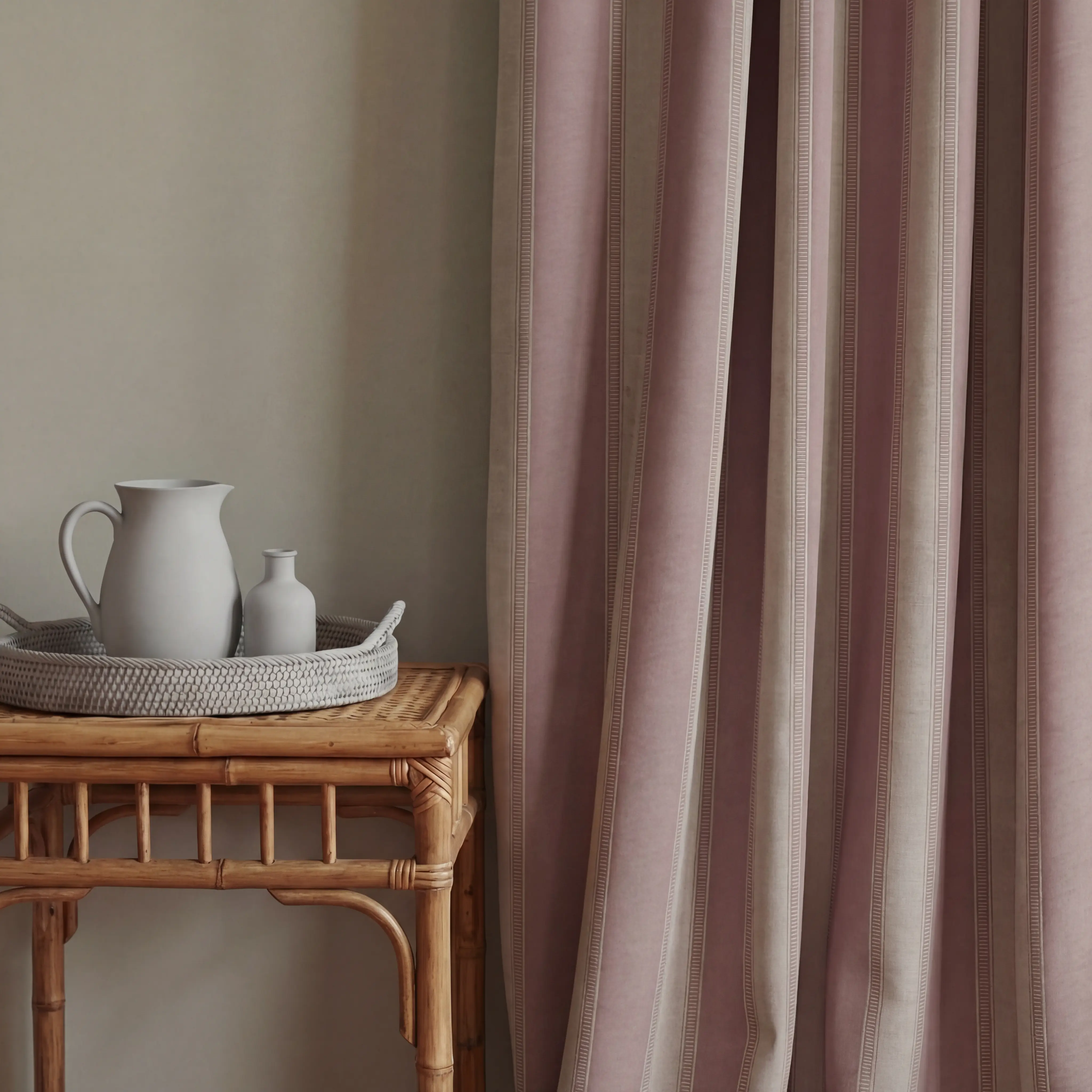 Furnishings thumbnail 5