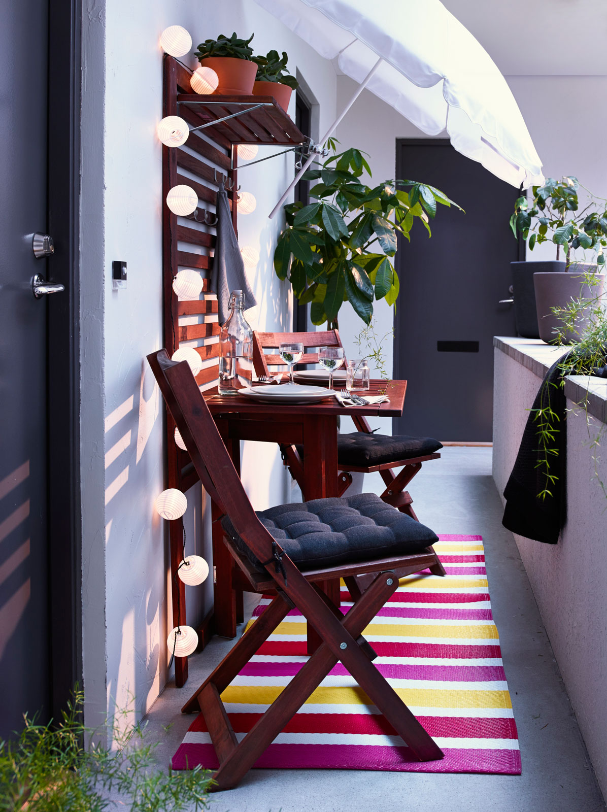 Small balcony design with stripes and checks flooring - Beautiful Homes