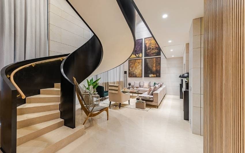 Beautiful spiral staircase design in the hallway - Beautiful Homes Beautiful modern spiral staircase design in the hallway - Beautiful Homes
