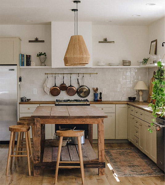 Bookshelf design ideas to have in your modern kitchen - Beautiful Homes