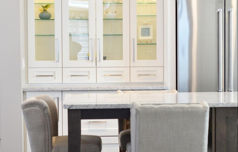 Curio crockery unit design ideas for your home - Beautiful Homes Curio crockery unit design ideas for your home - Beautiful Homes