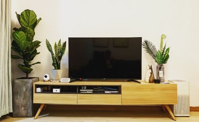 Tabletop TV showcase design for your home interiors - Beautiful Homes