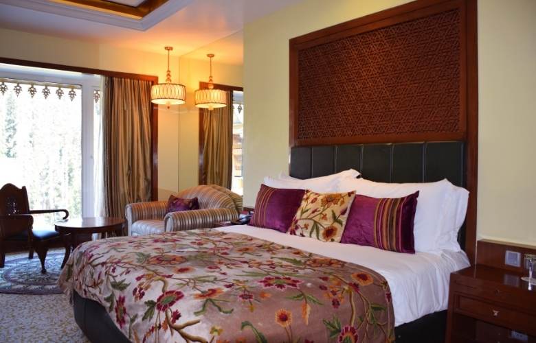 Floral mattress for Indian bedroom décor - Beautiful Homes