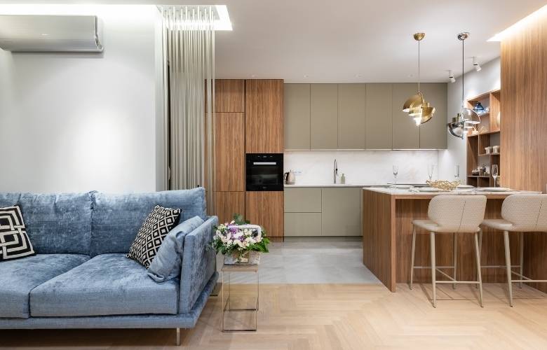 Studio apartment décor with minimal colour palette & chic lighting - Beautiful Homes