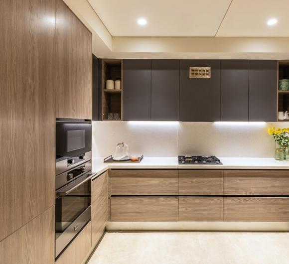 Wooden L-shaped kitchen design - Beautiful Homes