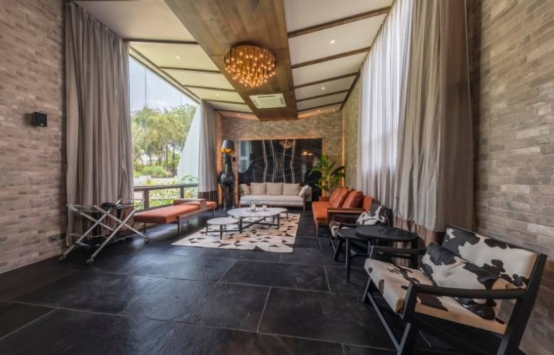 Using material combination like wood, stone & brick for your home interiors - Beautiful Homes