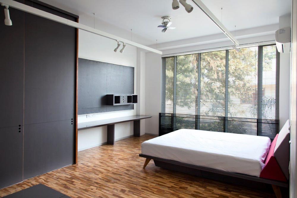 Plan the wardrobe dimensions according to your bedroom size & design - Beautiful Homes