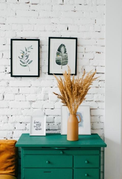 Oil bound distemper paint colour for your home - Beautiful Homes