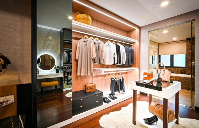 Trendy wooden wardrobes to beautify your bedroom interiors - Beautiful Homes