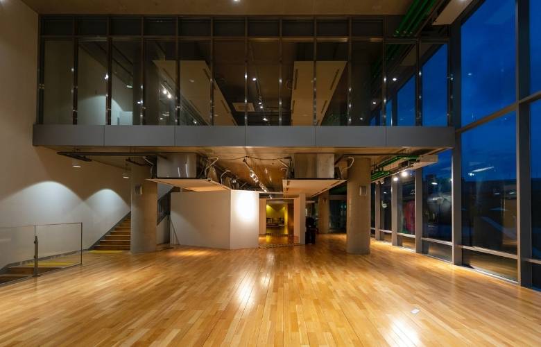 Softwood flooring in the living room design - Beautiful Homes