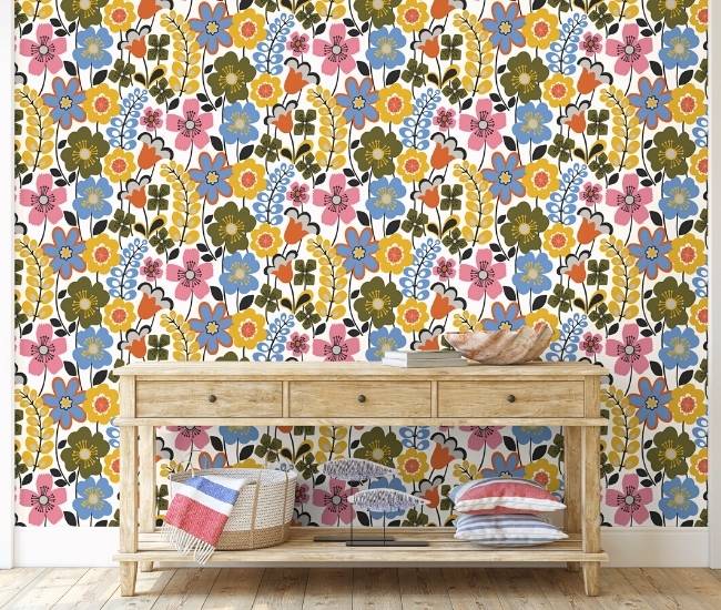 Modern floral wallpaper in the chic dining room design - Beautiful Homes
