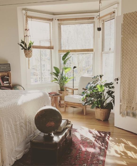 Window design that suits best for your bedroom - Beautiful Homes