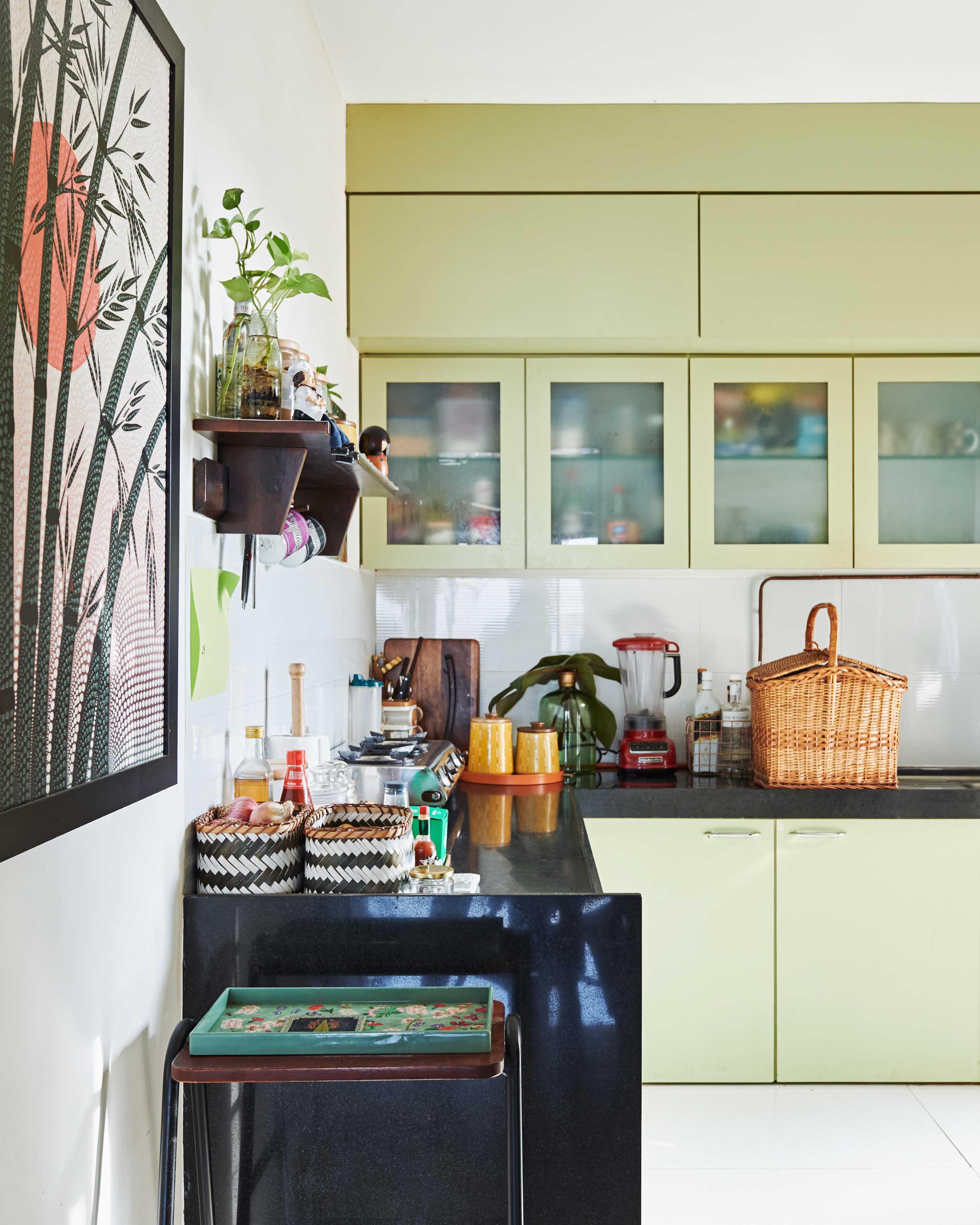 The kitchen area of the Narain's Apartment in Mumbai - Beautiful homes