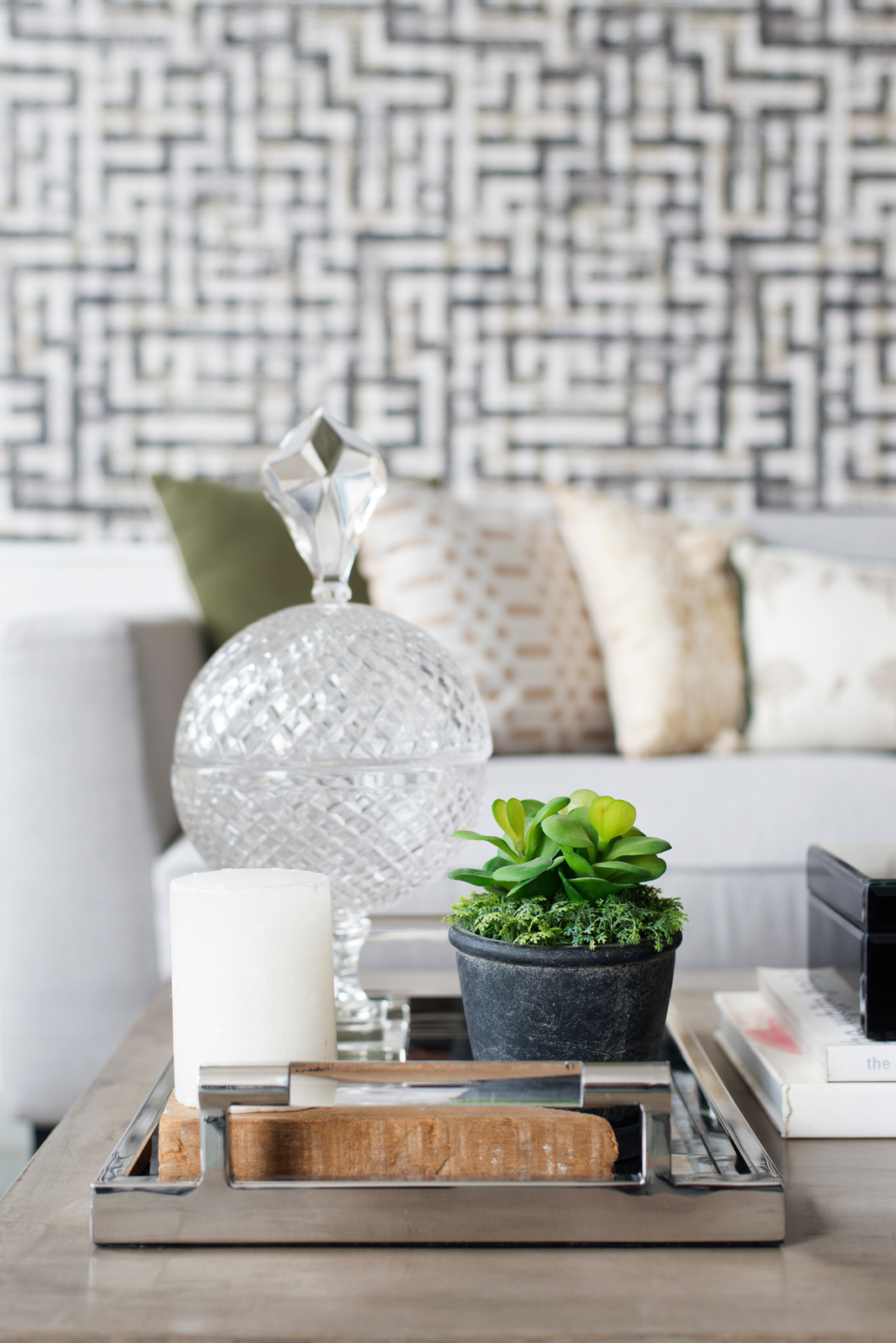 Living room interior design accessories - Beautiful Homes