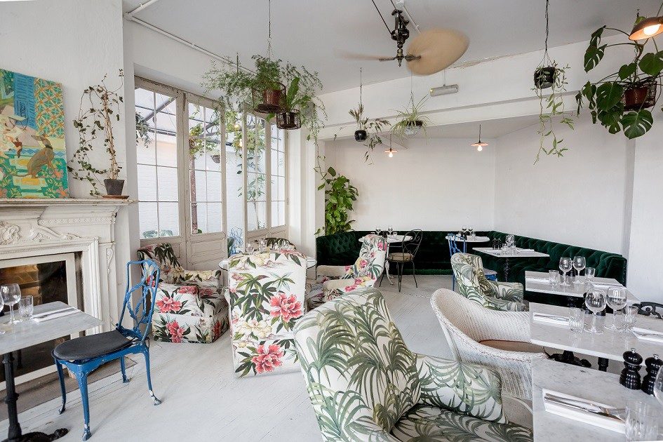 The interiors of The Garden Room - Beautiful Homes